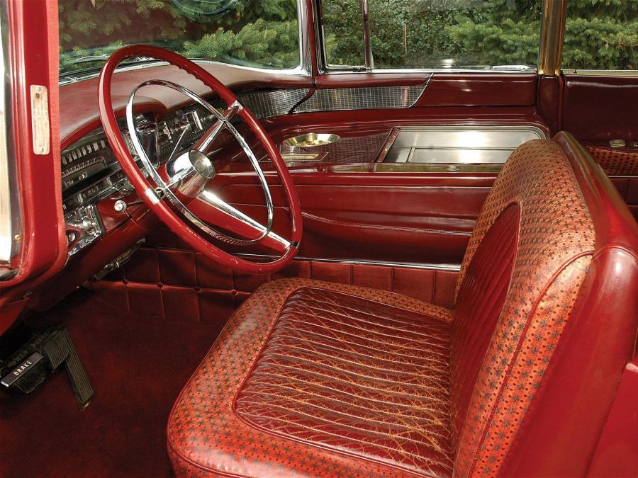  Cadillac Maharani Special Motorama Show Car 1956 года  (фото 20 из 27)